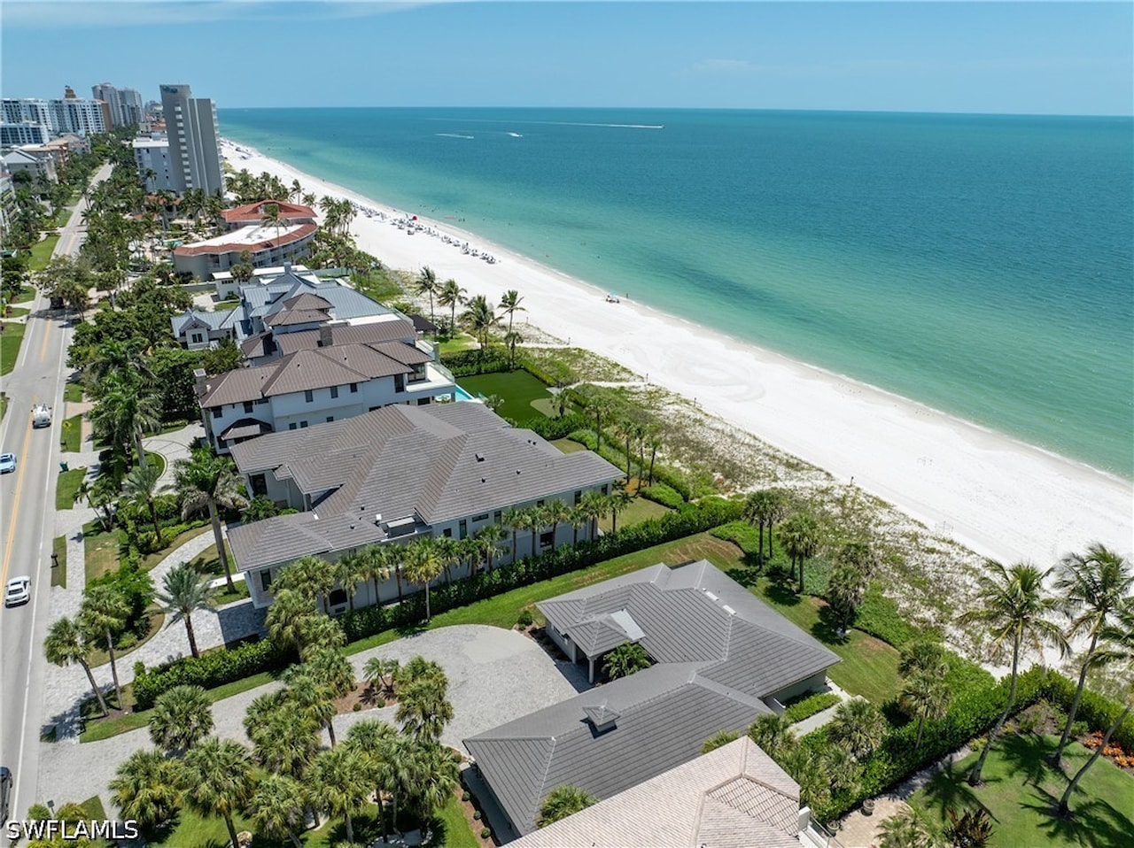 10173 Gulf Shore Dr Naples, FL 34108 | MLS 226024930 Photo 5
