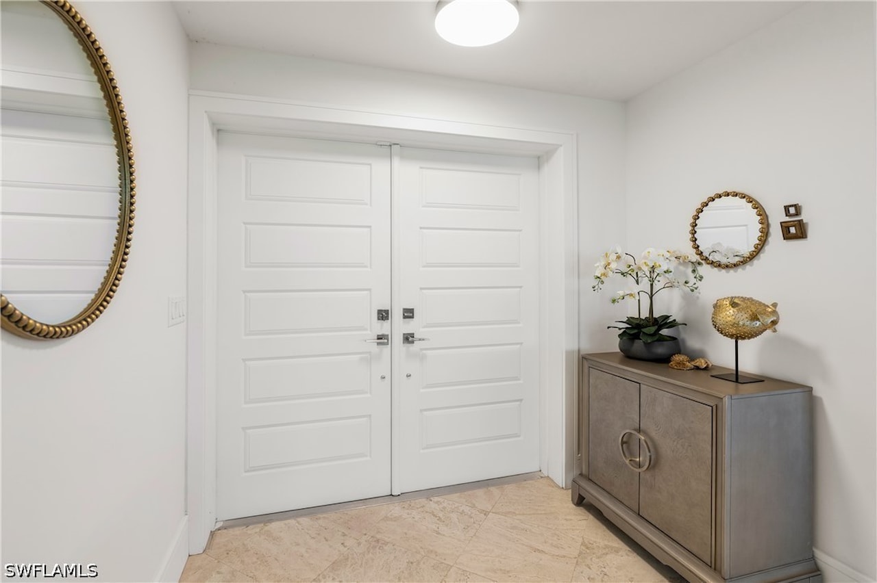10173 Gulf Shore Dr Naples, FL 34108 | MLS 226024930 Photo 10
