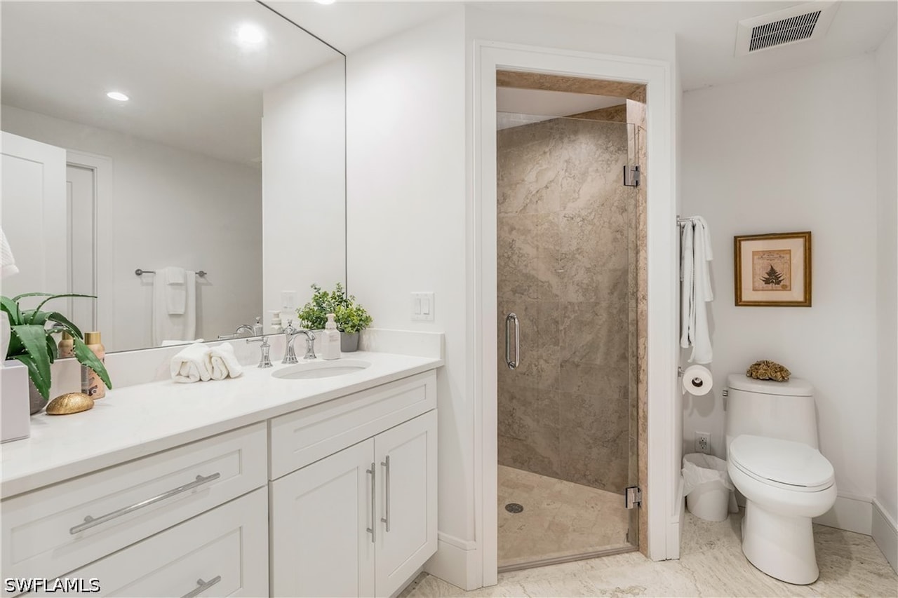 10173 Gulf Shore Dr Naples, FL 34108 | MLS 226024930 Photo 21