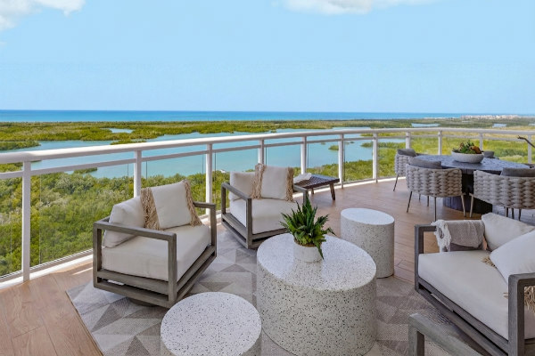 kalea bay balcony