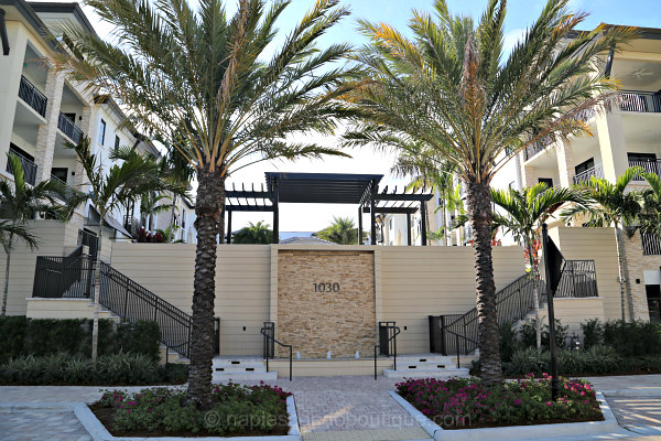 Naples Square